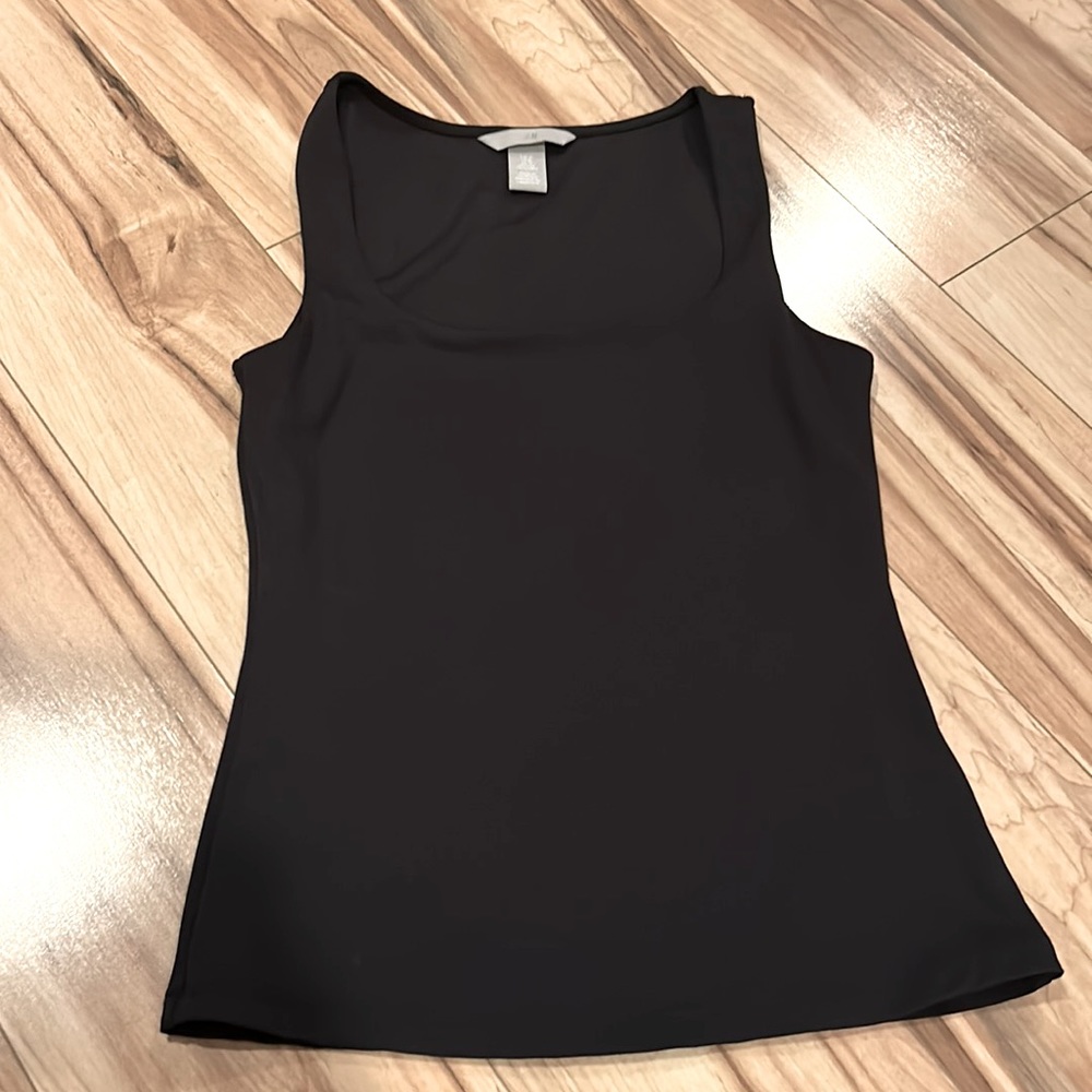 Women’s H&M top